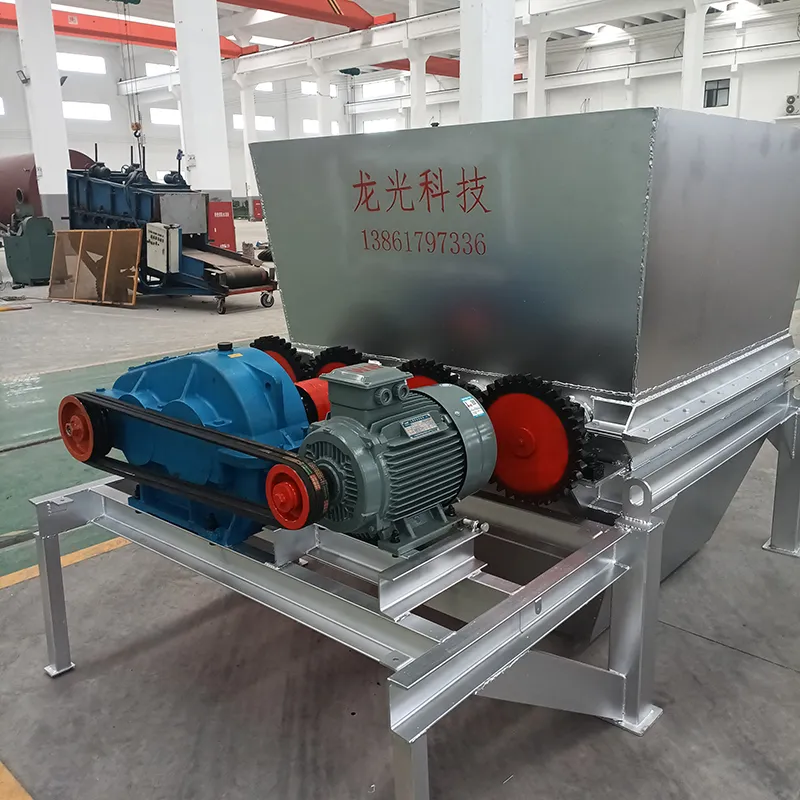 Four-Shaft Crusher